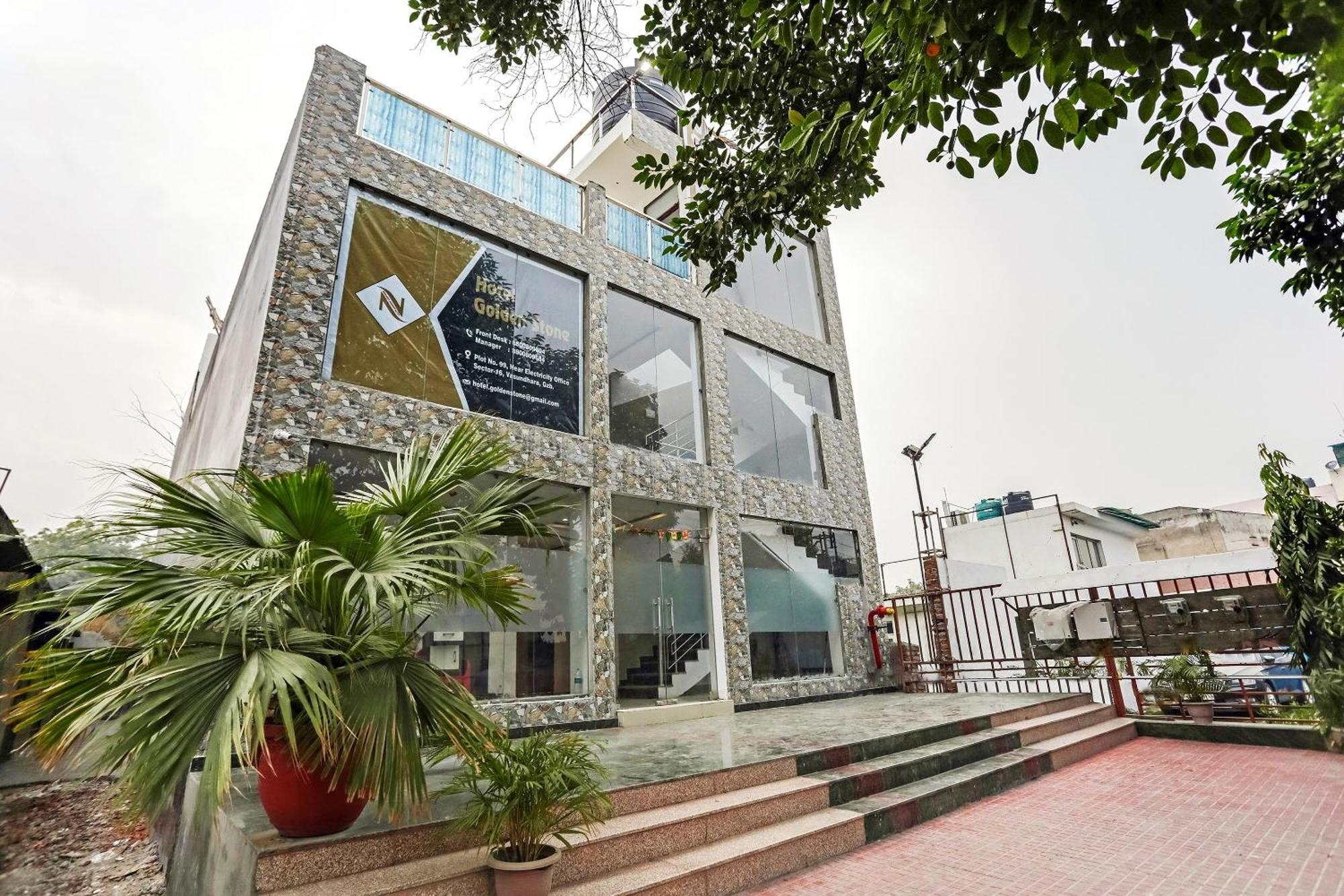 Hotel O Golden Stone Ghaziabad Bagian luar foto